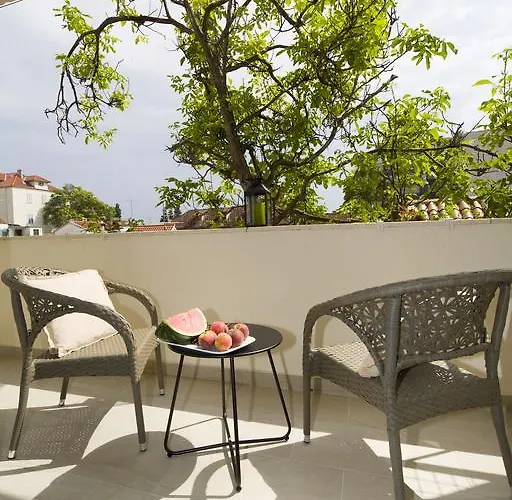 Le Grey, Modern & Luxurious In Centre 스플리트
