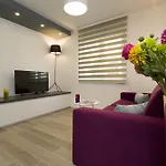 Apartman Le Grey, Modern & Luxurious In Centre Split