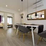 Le Grey, Modern & Luxurious In Centre